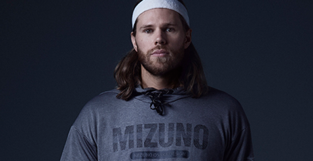 Mikkel Hansen podepsal s Mizuno tříletý kontrakt