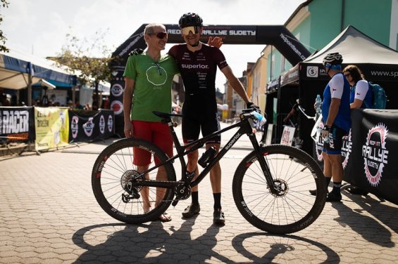 Jubilejní 30. ročník Rallye Sudety se stal kořistí Filipa Adela