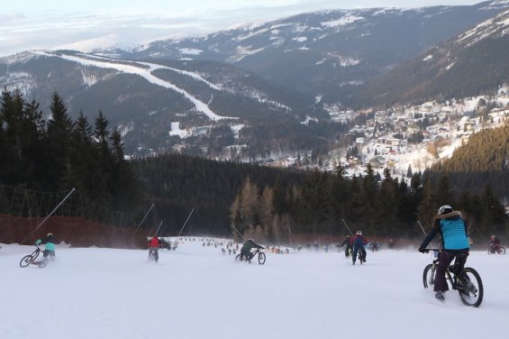 Chinese Downhill 2024 se blíží - nezmeškej registraci