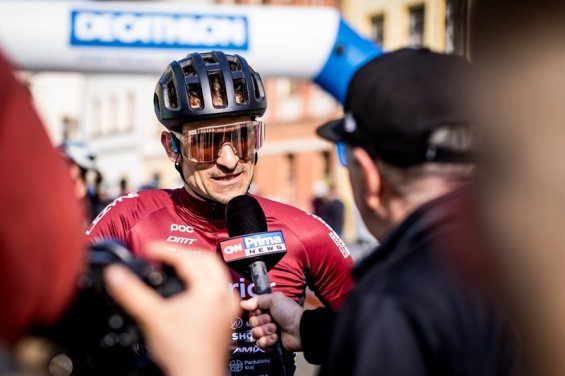 Na úvod letošního Prima Cupu dospurtoval Filip Adel na 6. místě