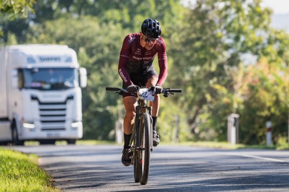 Adel a Neradil uzavřeli MTB sezónu vítězným vystoupením v Mikulově