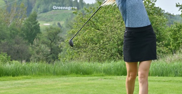 První výhra jako profesionalní golfistka na Raiffeisenbank Czech Open Golf Tour.