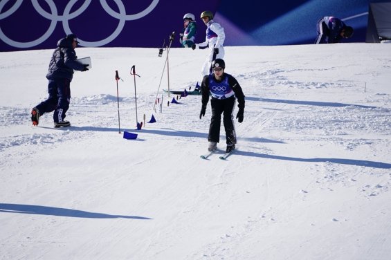 ZOH 2026 - reprezentace akrobatických lyžařů a lyže Kästle