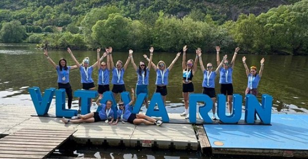 Mizuno Team bronzový na Vltava Run 2026