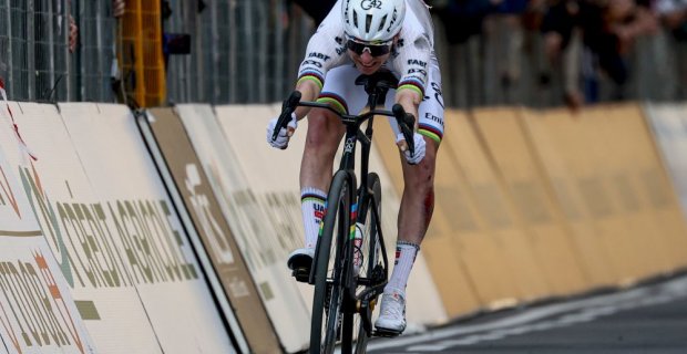 Tadej Pogačar vyhrál Milan - San Remo