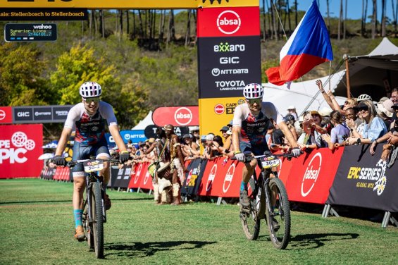 Superior Lions dokončili Cape Epic. Grand Finale prověřilo limity, tým bere v celkovém pořadí 20. místo