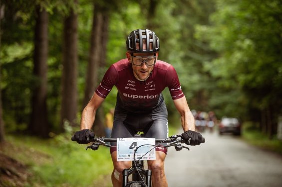 Jezdci Superior Teamu si z MTB Trilogy odvážejí druhé a páté místo