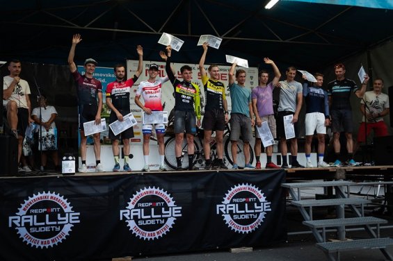 Jubilejní 30. ročník Rallye Sudety se stal kořistí Filipa Adela