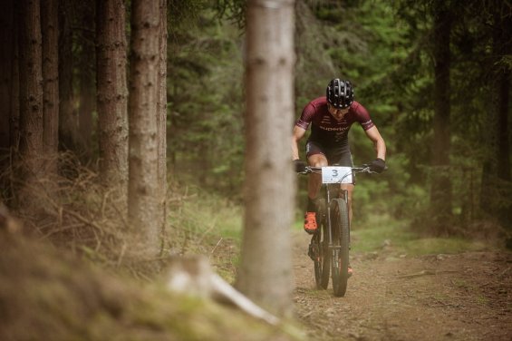 Jezdci Superior Teamu si z MTB Trilogy odvážejí druhé a páté místo